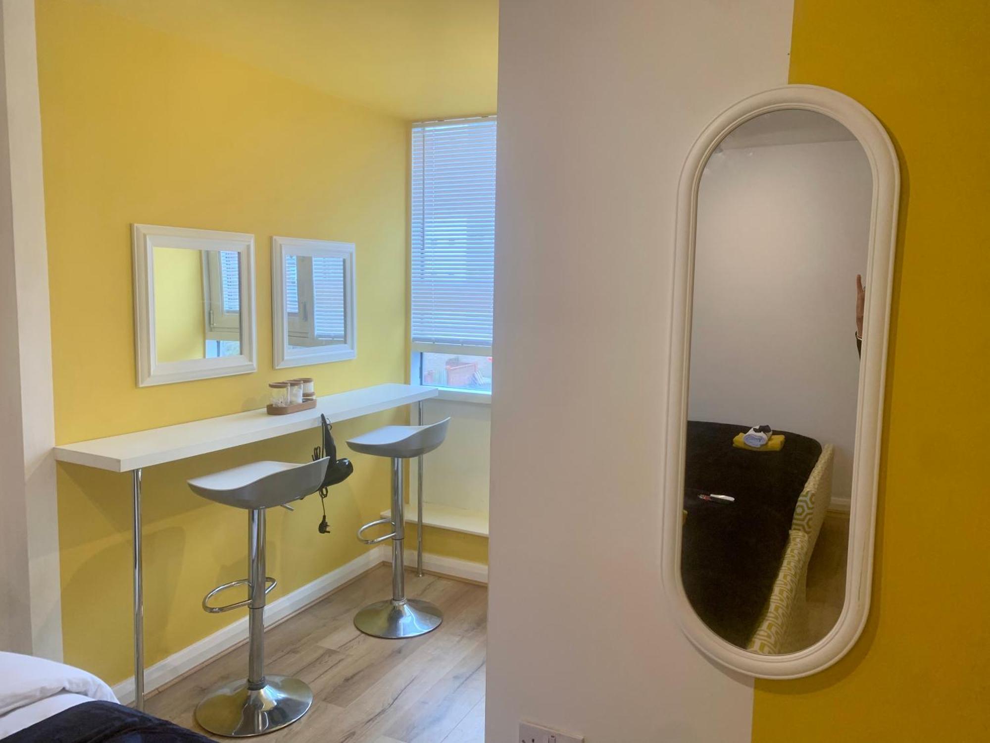 Large Modern 3 Bedroom City Centre Apartment ,Free Parking Liverpool Exterior foto